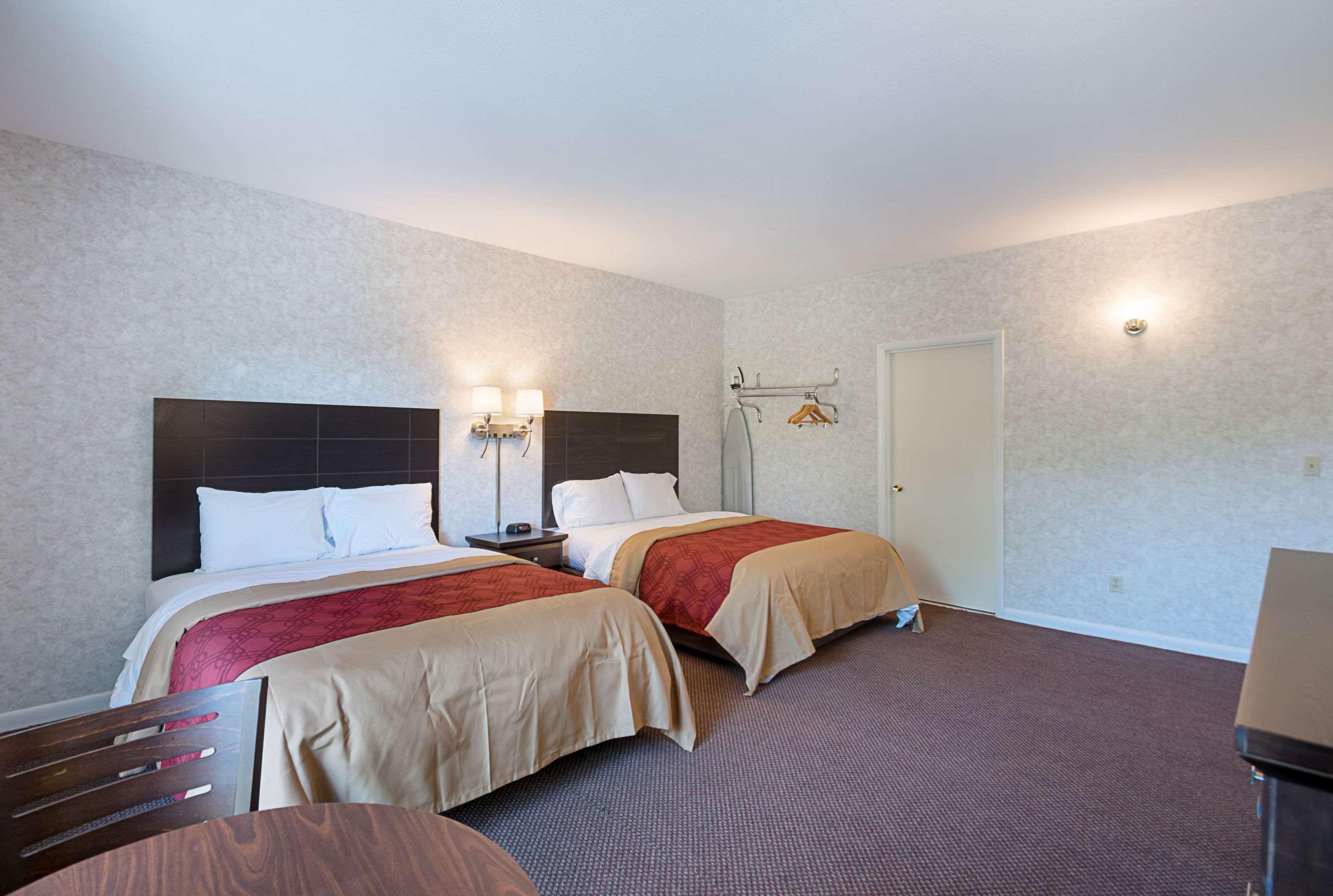 Econo Lodge Lee - Great Barrington Kültér fotó