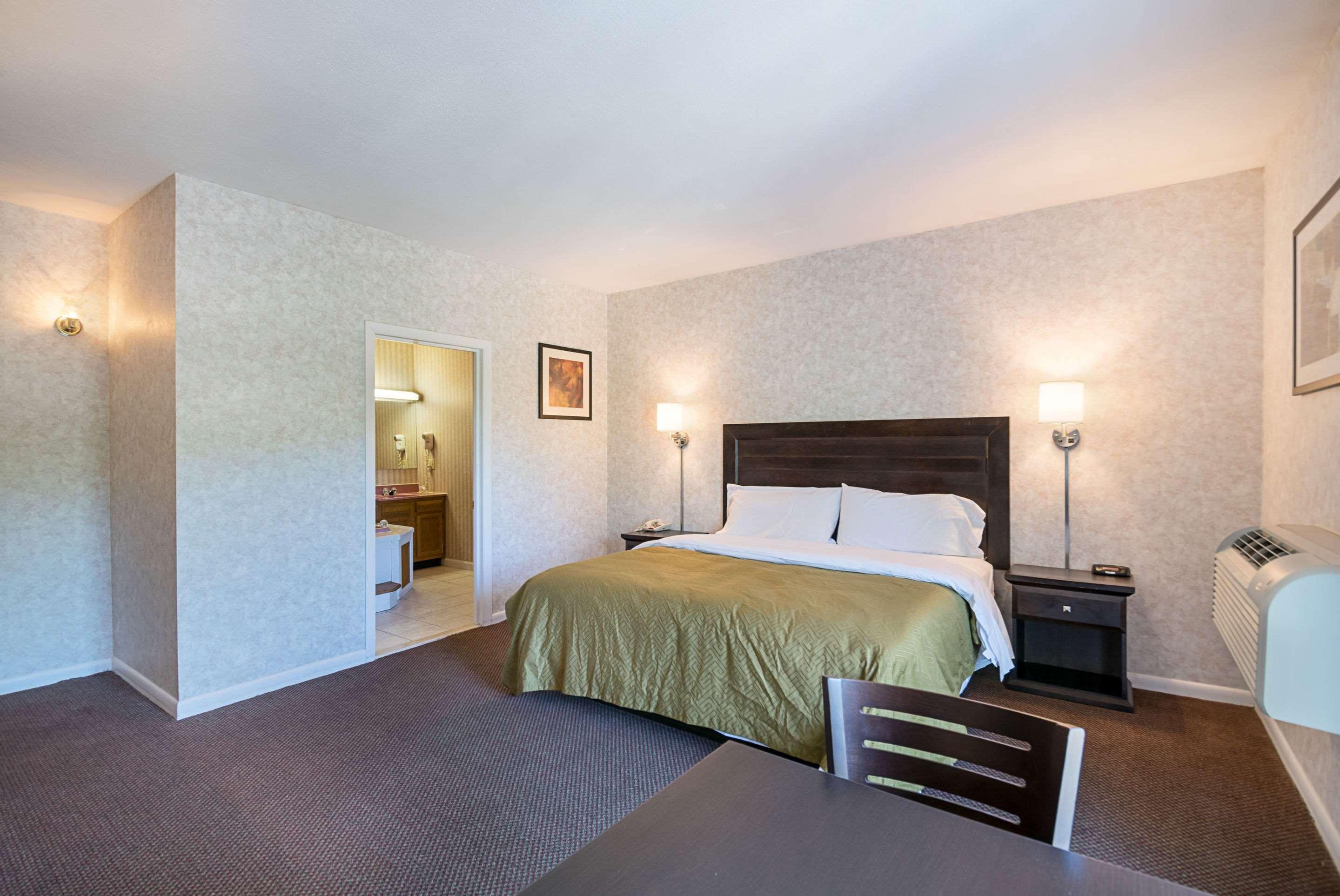 Econo Lodge Lee - Great Barrington Kültér fotó