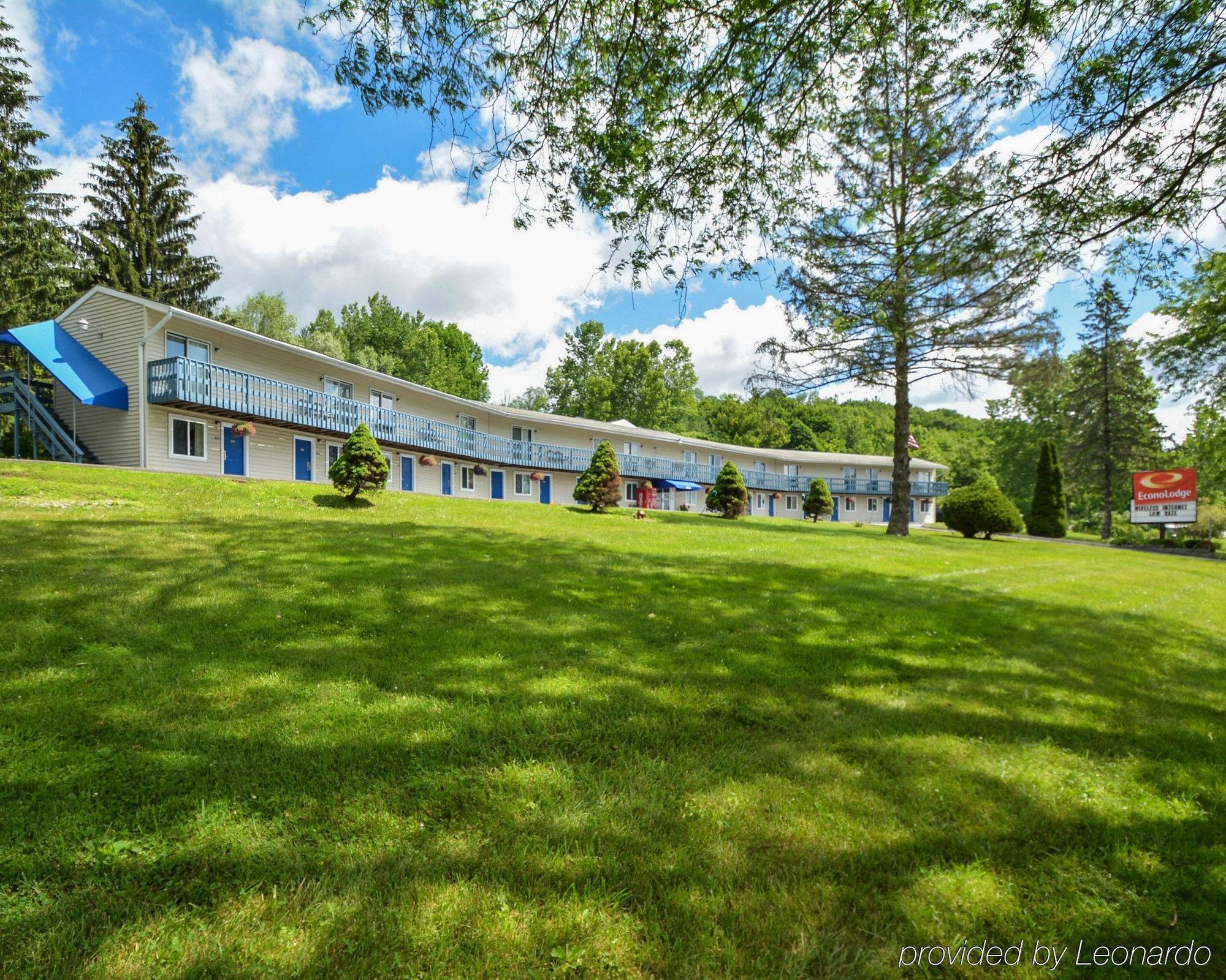 Econo Lodge Lee - Great Barrington Kültér fotó